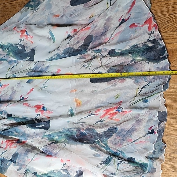 ChicWish Paint In Grace Flowy Watercolor Maxi Dress Size L - Picture 8 of 8